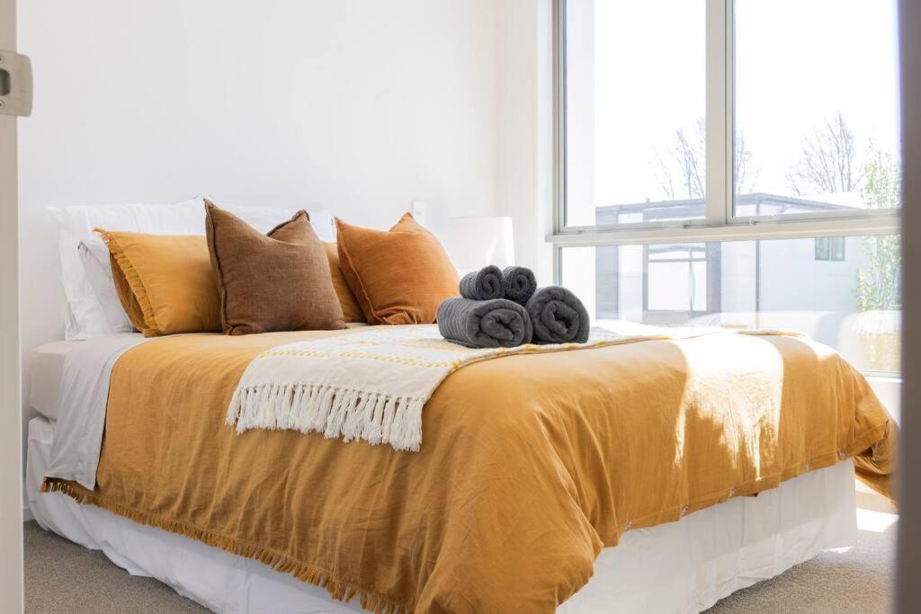 Inner City Luxury With Free Parking ไครสต์เชิร์ช ภายนอก รูปภาพ